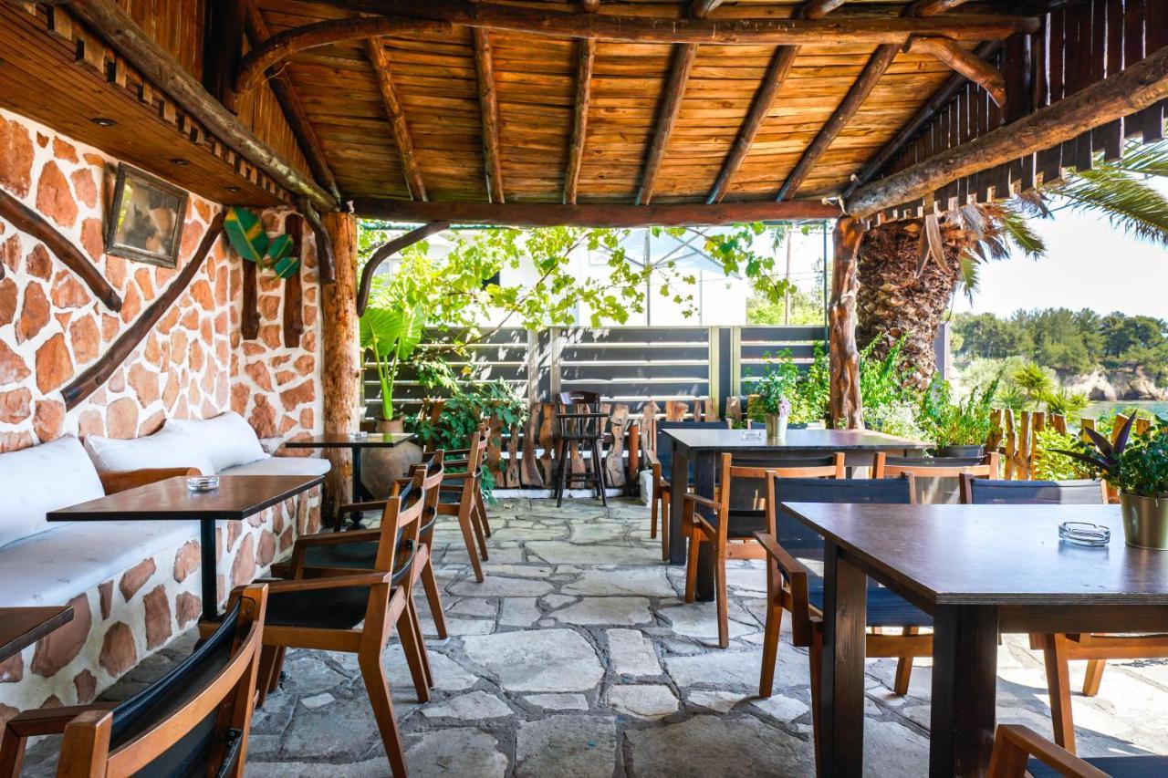 Esperia Hotel Πευκάρι Εξωτερικό φωτογραφία